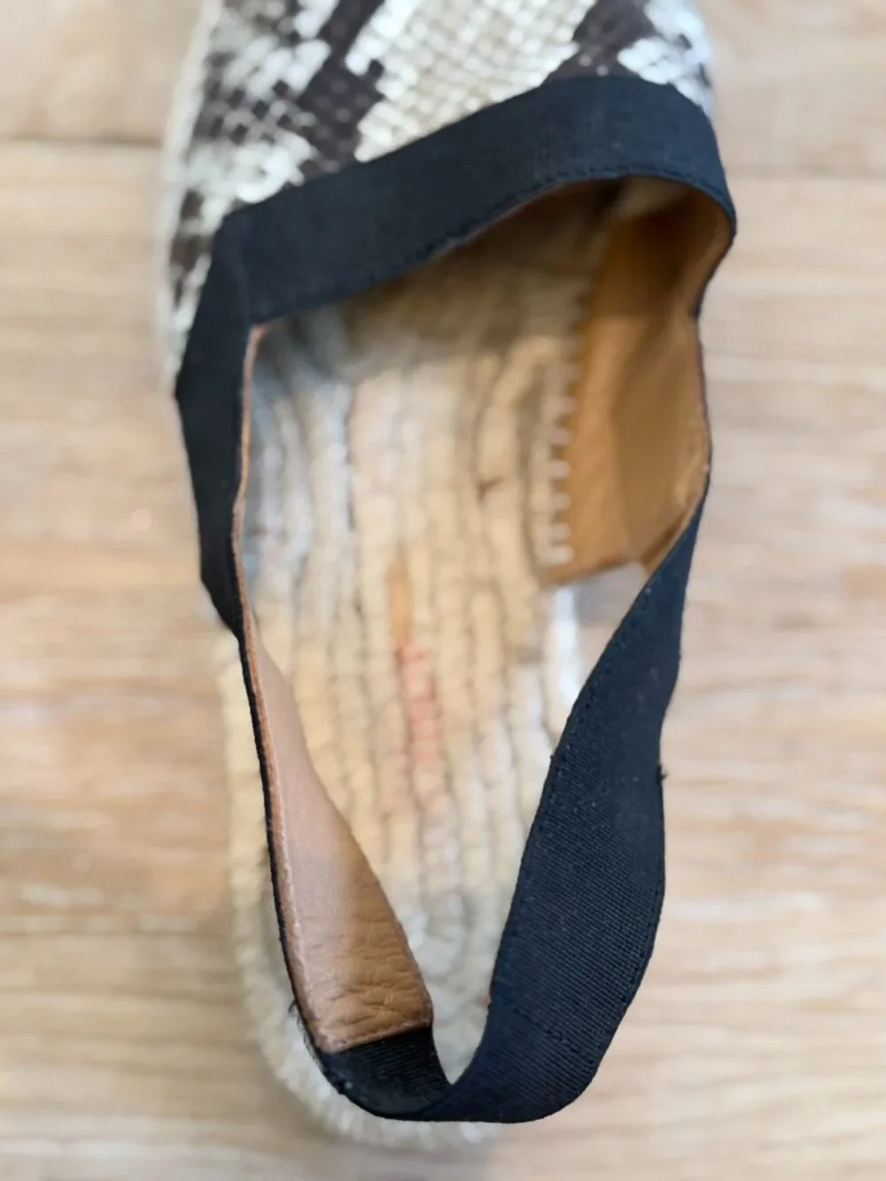 Castañer Slingback Espadrilles in Snakeskin Print size 9.5